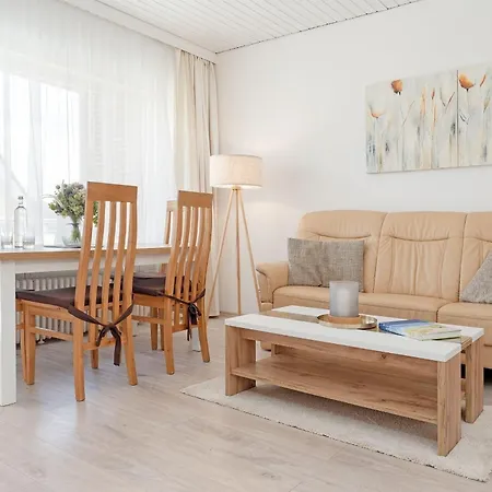 Haus Godewind Meeresluft Groemitz